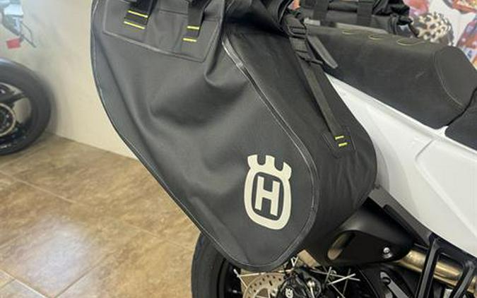 2027 Husqvarna Norden 901 Expedition