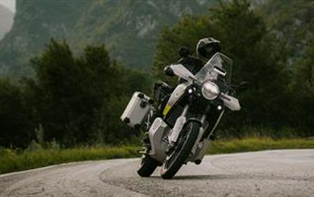 2027 Husqvarna Norden 901 Expedition