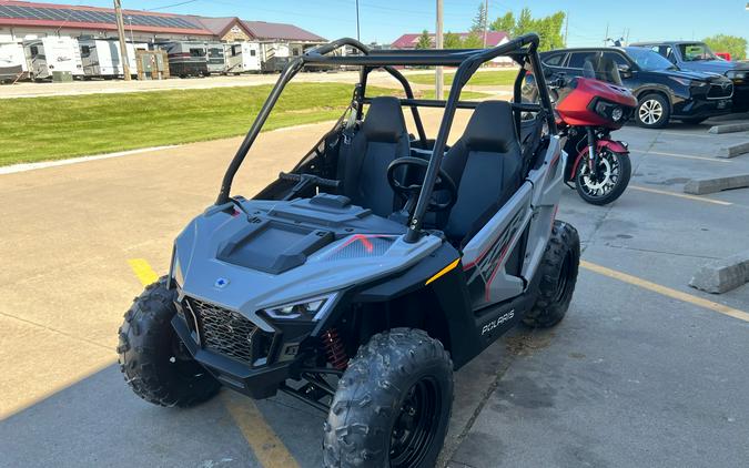 2024 Polaris RZR 200 EFI