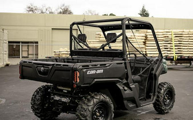 2024 Can-Am® Defender HD9