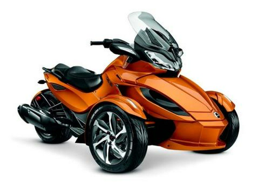 2014 Can-Am Spyder® ST-S SE5