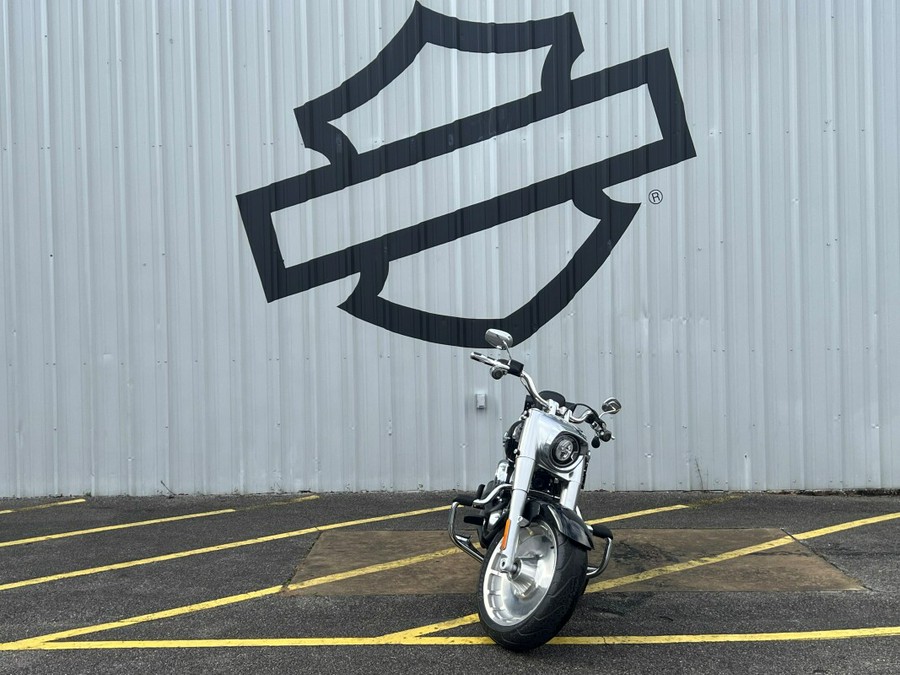 2019 Harley-Davidson® Fat Boy® 114 Vivid Black