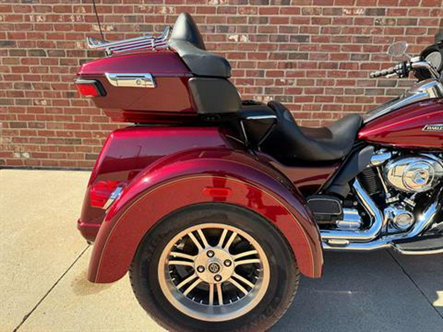 2017 Harley-Davidson Tri Glide® Ultra