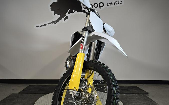 2027 HUSQVARNA TX 300