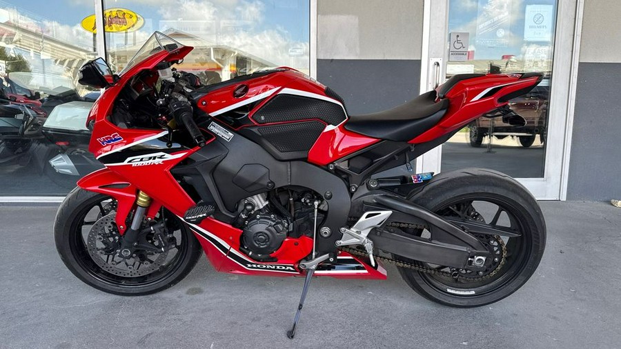 2017 Honda CBR1000RR Base