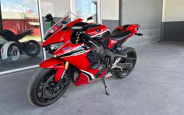 2017 Honda CBR1000RR Base