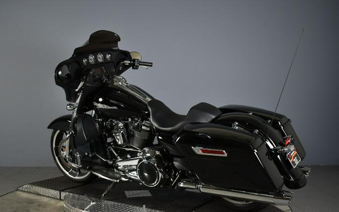 2020 Harley-Davidson Street Glide