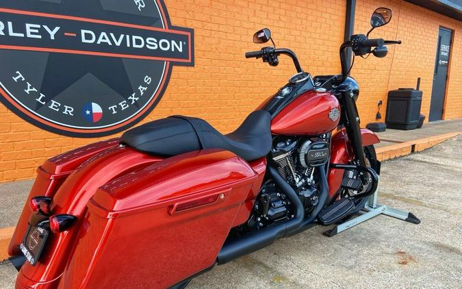 2025 Harley-Davidson® FLHRXS - Road King® Special