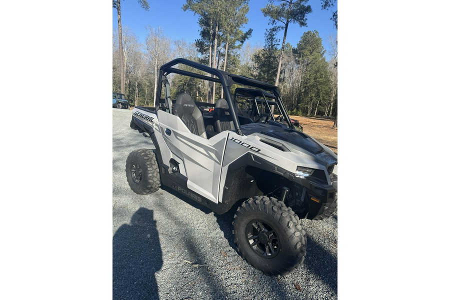 2026 Polaris GENERAL1000 Sport
