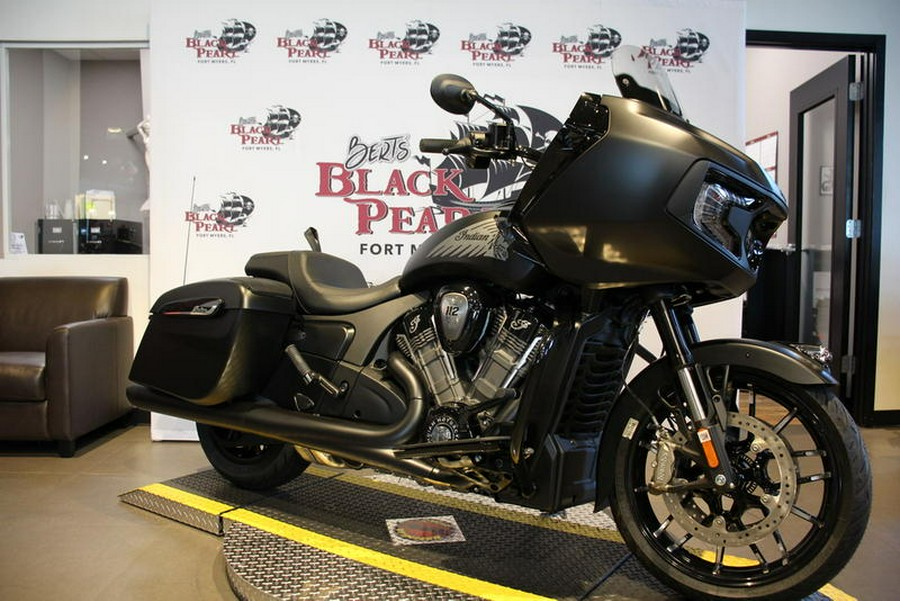 2026 Indian Motorcycle® CHALLENGER 112 BLACK SMOKE
