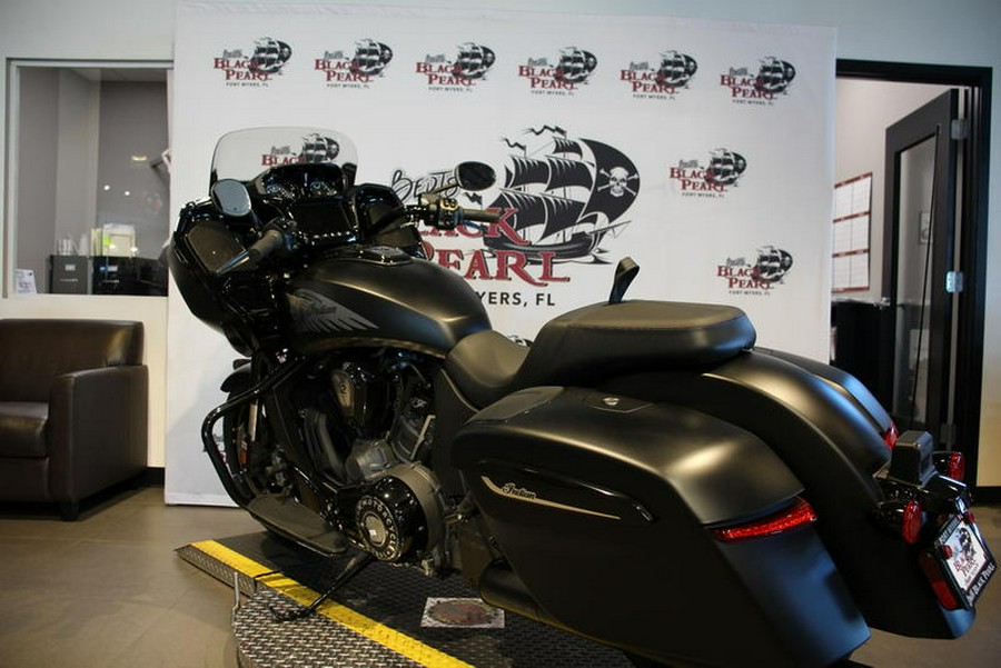 2026 Indian Motorcycle® CHALLENGER 112 BLACK SMOKE