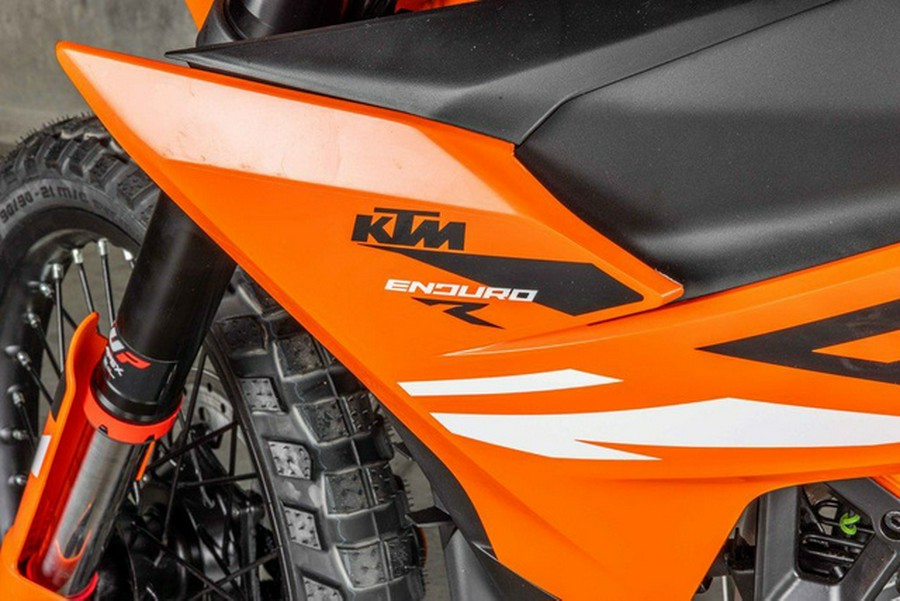 2026 KTM Enduro 390 R