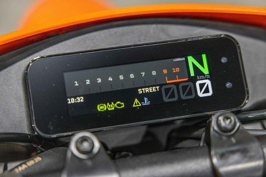 2026 KTM Enduro 390 R