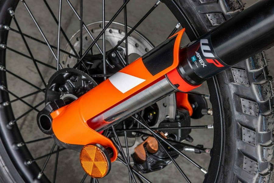 2026 KTM Enduro 390 R