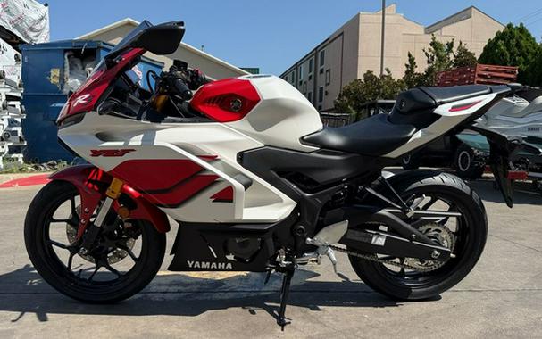 2026 Yamaha YZF R3 70Th Anniversary Edition