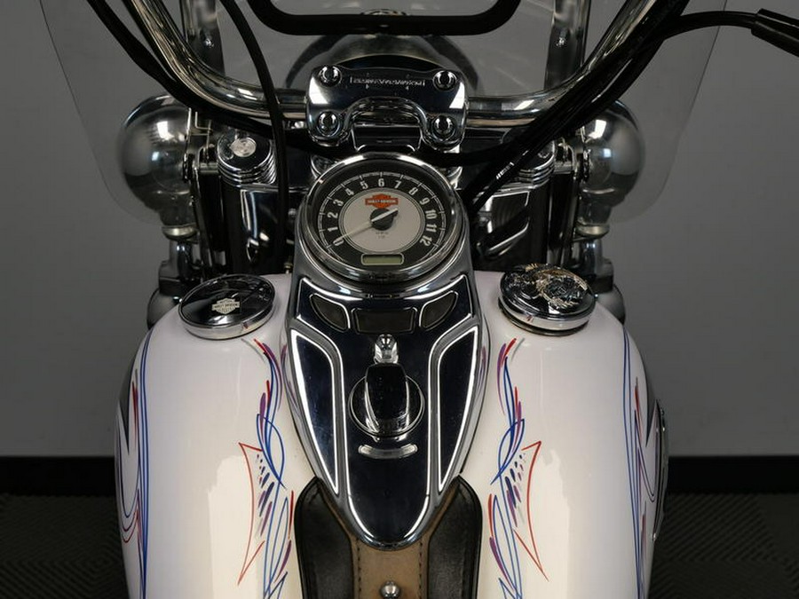 2009 Harley-Davidson® FLSTC - Heritage Softail® Classic