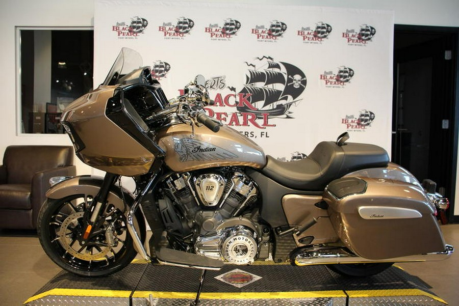 2026 Indian Motorcycle® CHALLENGER NARA BRONZE