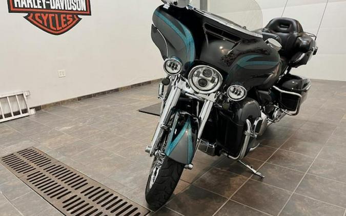 2015 Harley-Davidson® FLHTKSE - CVO™ Limited