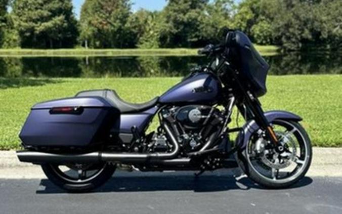 2025 Harley-Davidson FLHX - Street Glide