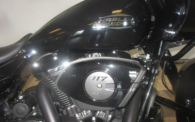 2025 Harley-Davidson® FLTRX - Road Glide®