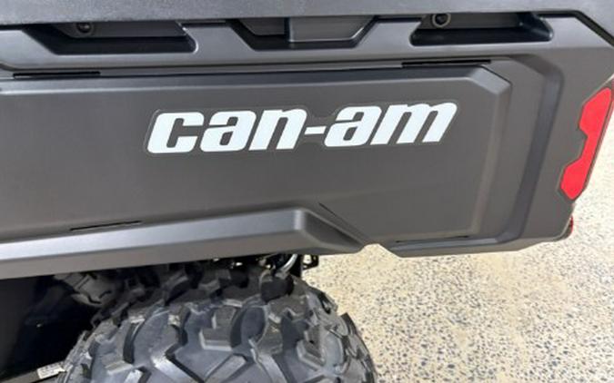 2026 Can-Am Defender DPS HD9