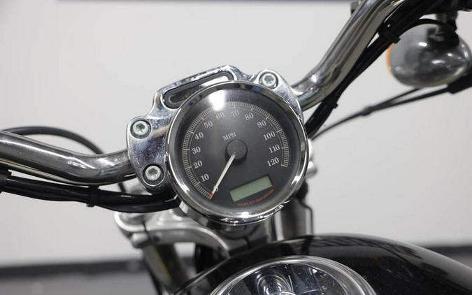 2007 Harley-Davidson® XL1200C - Sportster® 1200 Custom