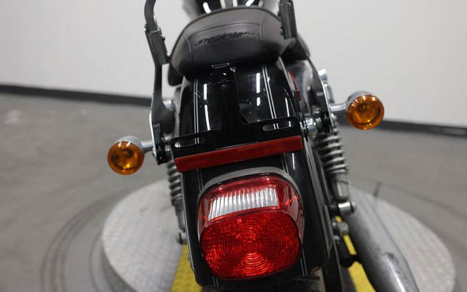 2007 Harley-Davidson® XL1200C - Sportster® 1200 Custom