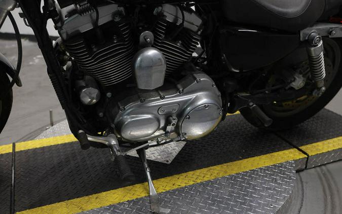 2007 Harley-Davidson® XL1200C - Sportster® 1200 Custom