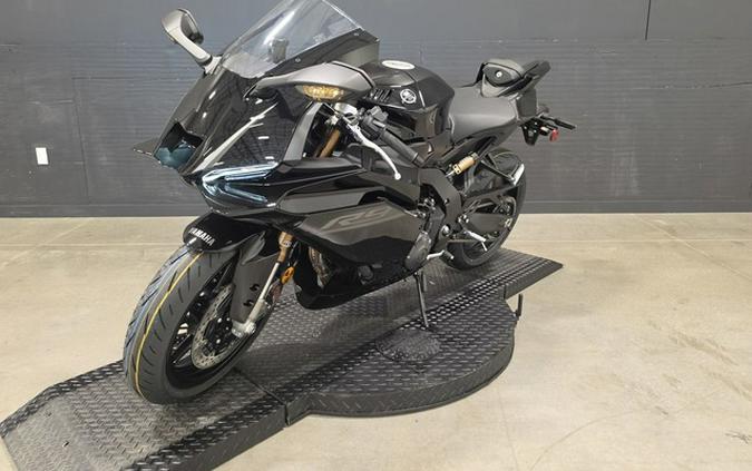 2027 Yamaha YZF R9