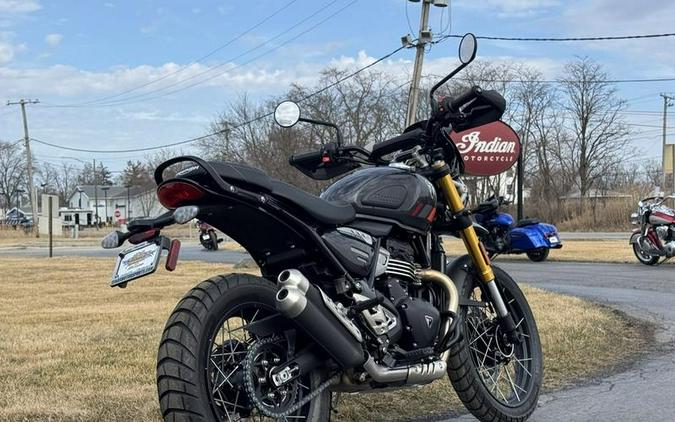 2026 Triumph Scrambler 400 XC Storm Grey