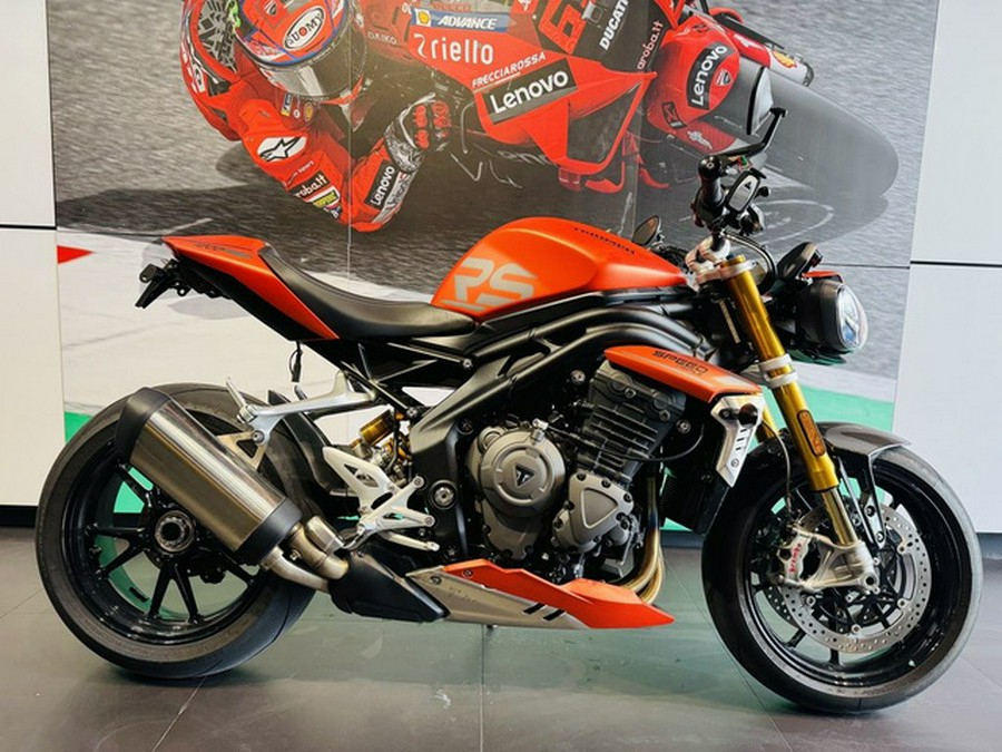 2023 Triumph Speed Triple 1200 RS Matte Baja Orange