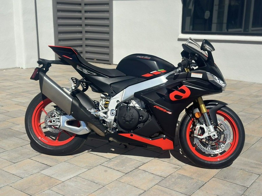 2024 Aprilia® RSV4 1100