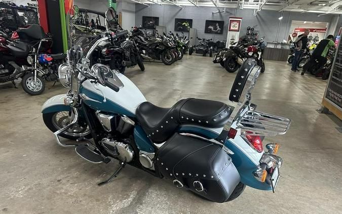 2022 Kawasaki Vulcan® 900 Classic LT