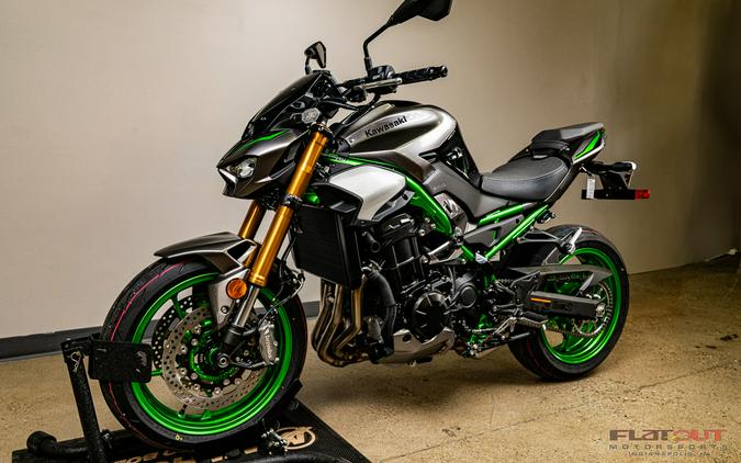 2025 Kawasaki Z900 SE ABS