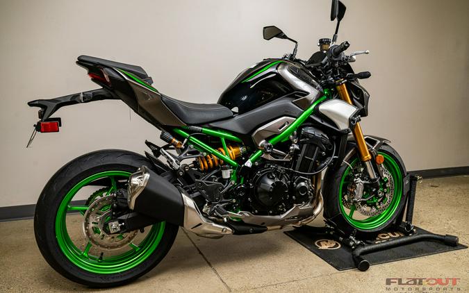 2025 Kawasaki Z900 SE ABS