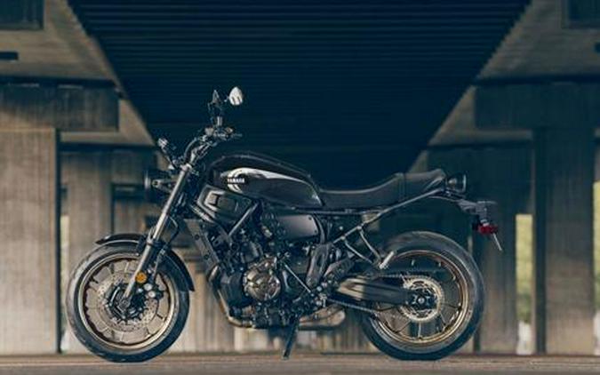 2025 Yamaha XSR700