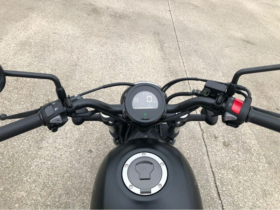 2026 Honda Rebel 300 E-Clutch