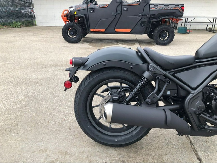 2026 Honda Rebel 300 E-Clutch
