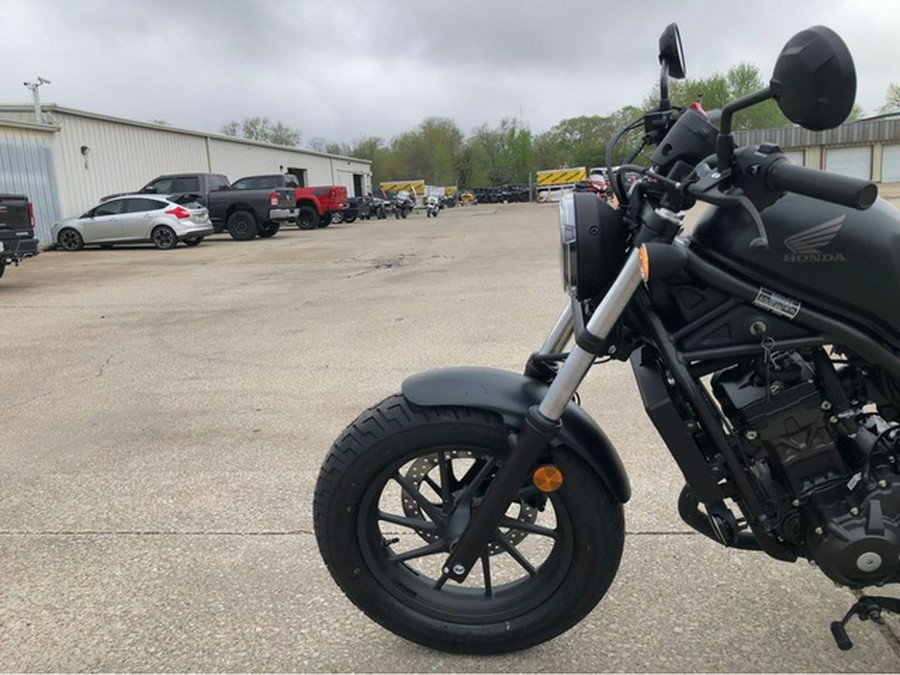 2026 Honda Rebel 300 E-Clutch
