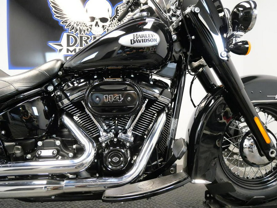 2021 Harley-Davidson® FLHCS - Heritage Classic 114