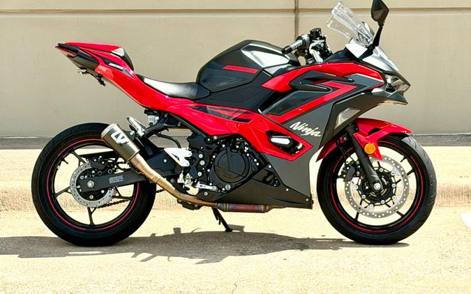 2025 Kawasaki Ninja® 500 SE ABS