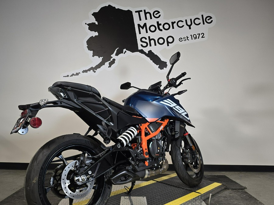 2026 KTM 390 DUKE