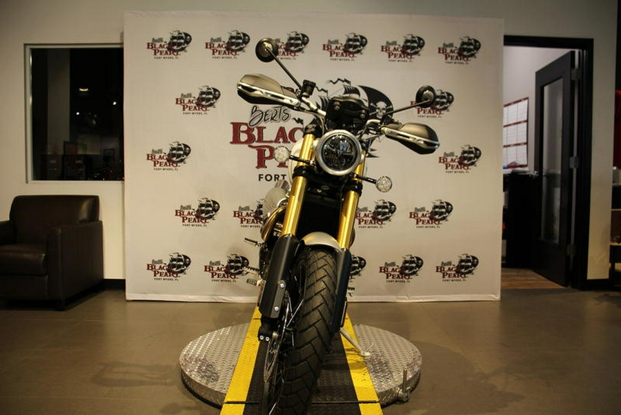 2026 Triumph SCRAMBLER 1200 XE
