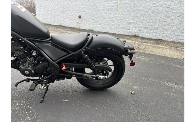 2026 Honda REBEL 300 E-CLUTCH