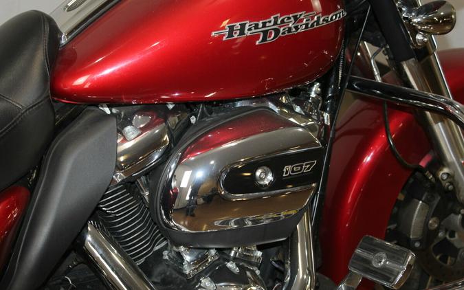 Harley-Davidson® Street Glide® 2019 Wicked Red