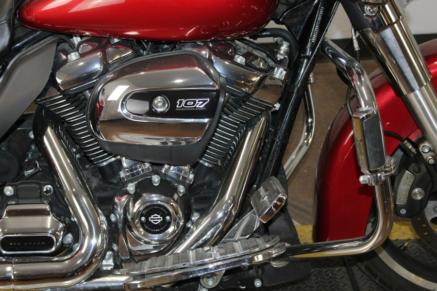 Harley-Davidson® Street Glide® 2019 Wicked Red