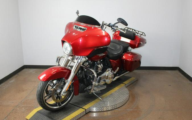 Harley-Davidson® Street Glide® 2019 Wicked Red