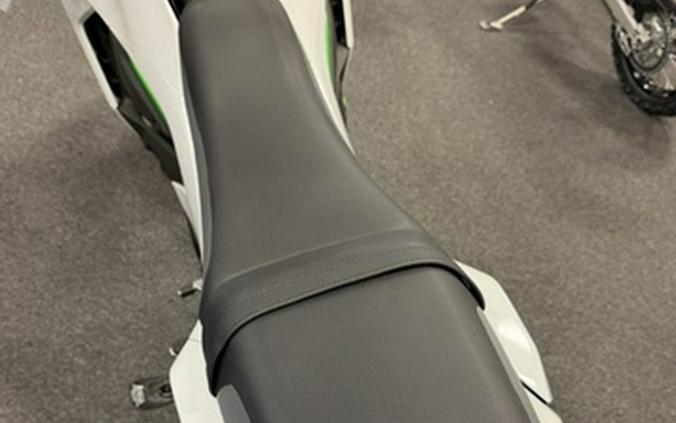2026 Kawasaki KLE500 SE ABS