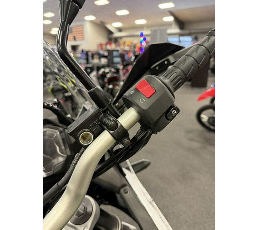 2026 Kawasaki KLE500 SE ABS