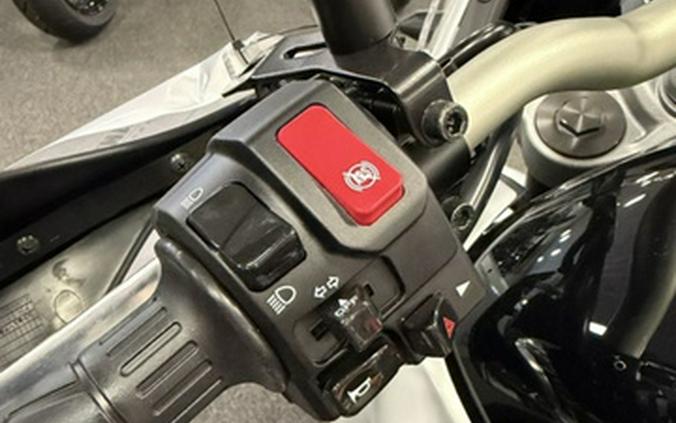 2026 Kawasaki KLE500 SE ABS